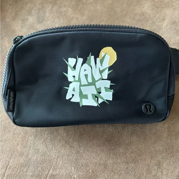 Lululemon Hawaii Everywhere belt bag + shopping bag!! 🌴 - Picture 1 of 2